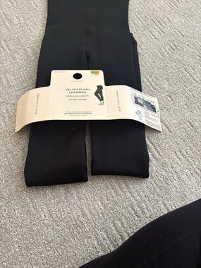Velvet Plush Black Leggings - Regular Length
